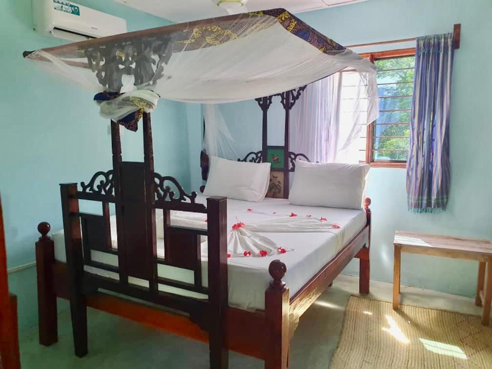 Mustapha' S Place Bwejuu Εξωτερικό φωτογραφία